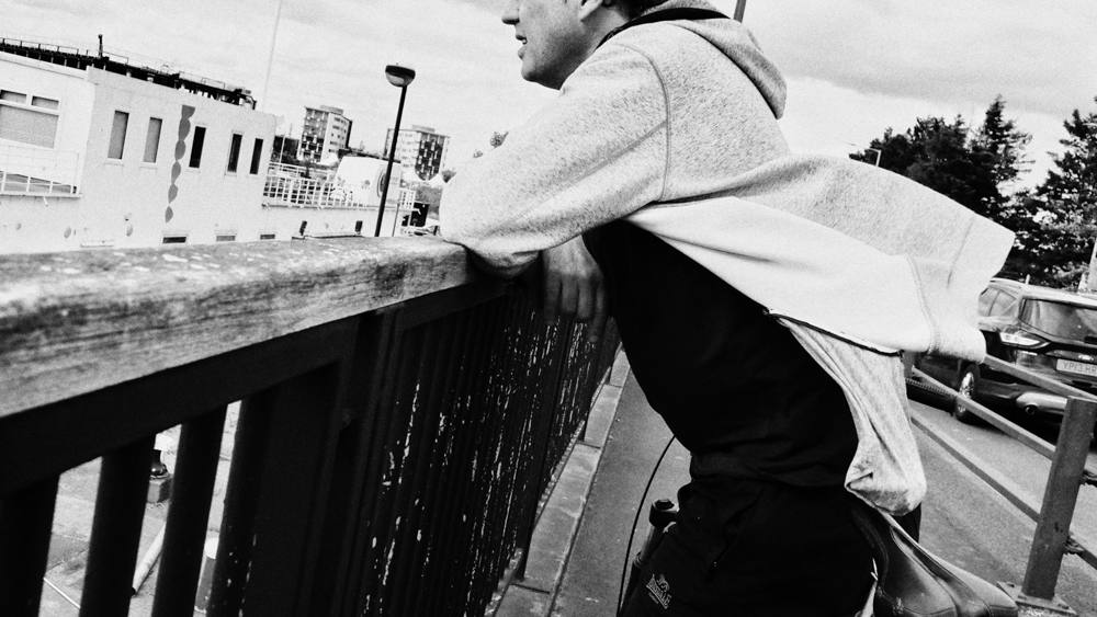 Begin Man in black and white Capture the 50:50 your story