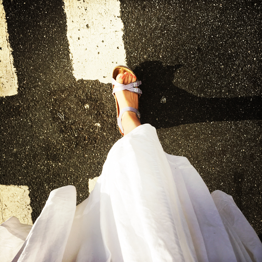 how to not give up Nadine Wilmanns photography foot walking a step- courage and massive action