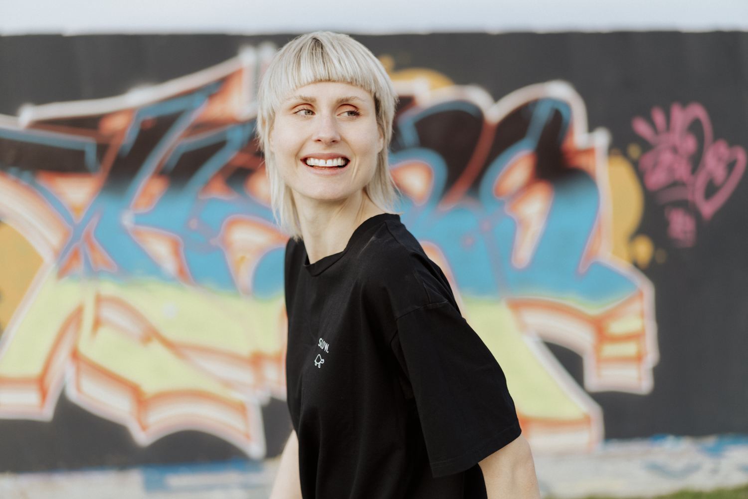 imagine Girl in Skaterpark