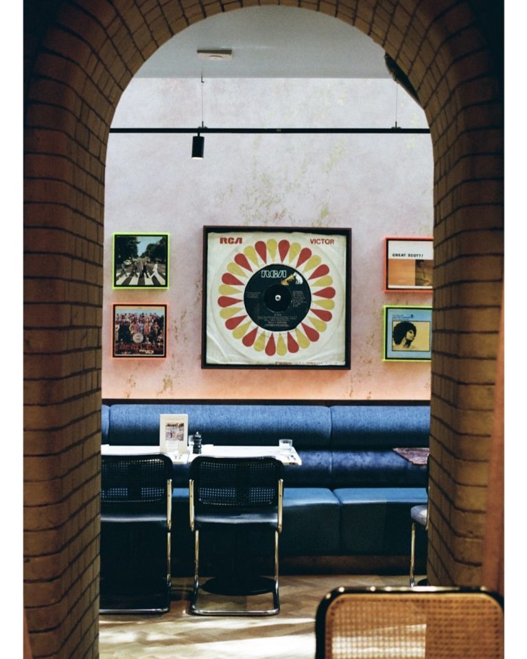 interior photo by Nadine Wilmanns Lifestyle Photographer in London