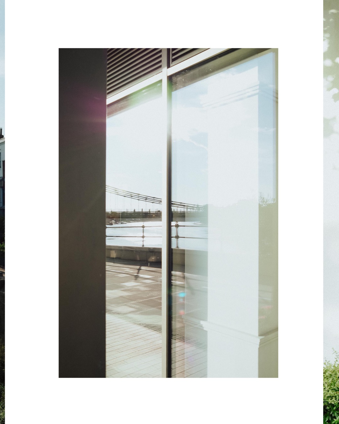 window backdrop near Hammersmith Riverside as photo backdrop